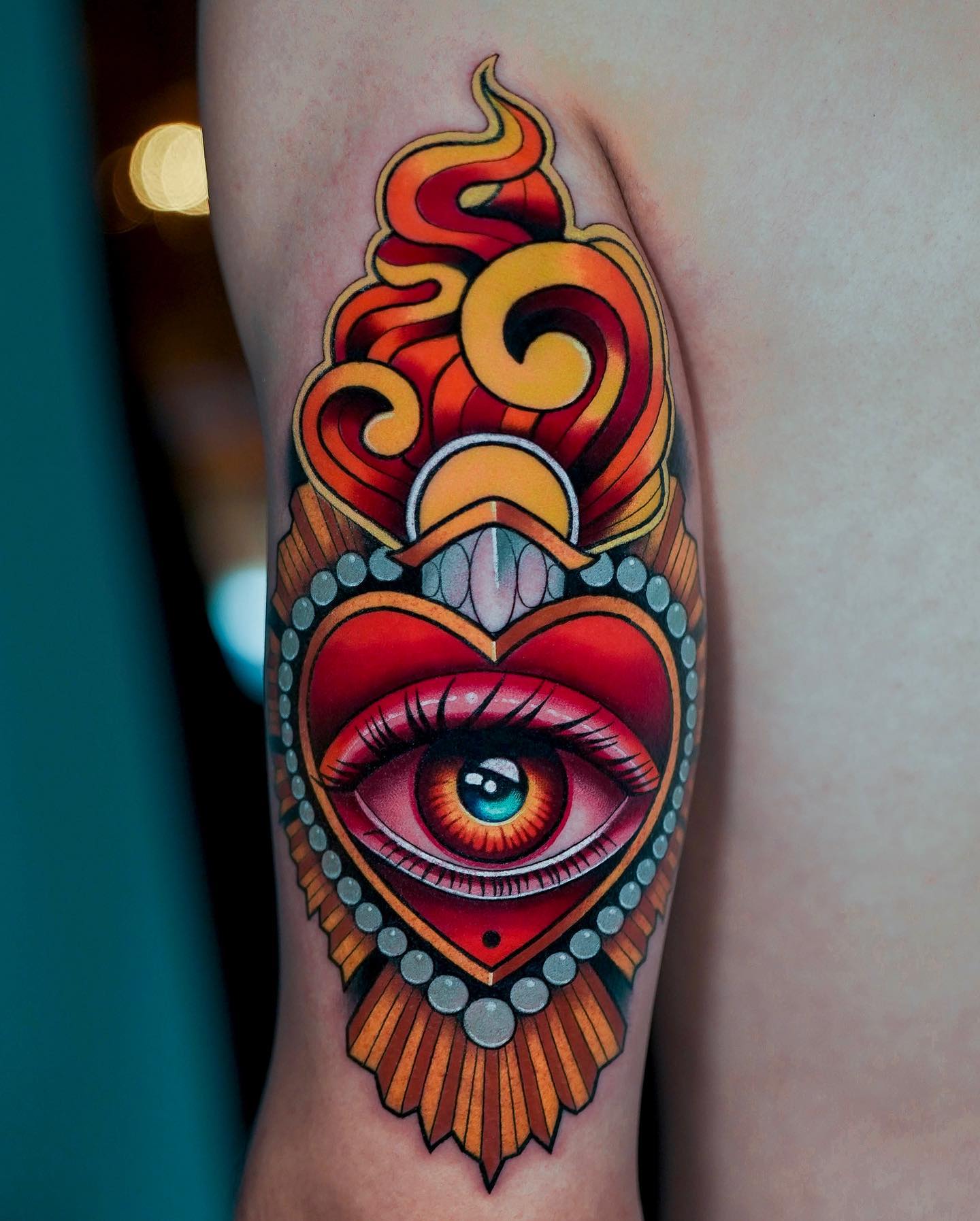 neo traditional eye color tattoo