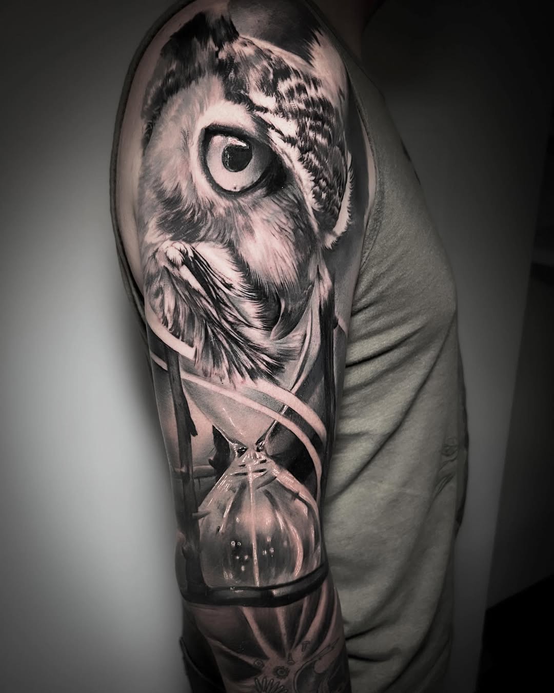 SaveClip.App 313132635 1121376061855466 8451347449795989677 n tattoo by Inknation Studio NYC.realism-tattoo-arm